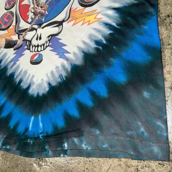 Vintage liquid blue Grateful Dead 1994 tour shirt - Picture 4 of 10